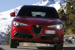 Alfa Romeo Stelvio 2017 - foto 1