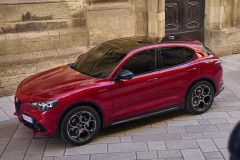 Alfa Romeo Stelvio 2022 - foto 2