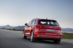 Audi Q5 2016 - 2020 foto 4