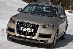 Audi Q7 2009 - 2015 foto 2
