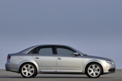 Audi S4 Sedans 2005 - 2007 foto 2