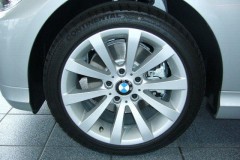 BMW 3 sērija E90 Sedans 2008 - 2012 foto 11