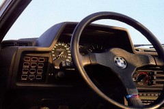 BMW 6 sērija Kupeja 1982 - 1989 foto 3