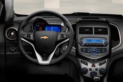 Chevrolet Aveo Sedans 2011 - 2015 foto 4