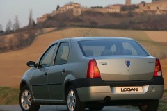 Dacia Logan Sedans 2005 - 2008 foto 3
