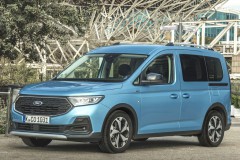 Ford Tourneo Minivens 2022 - foto 1
