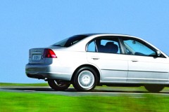 Honda Civic Sedans 2001 - 2005 foto 4