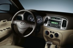 Hyundai Accent Sedans 2006 - 2010 foto 4