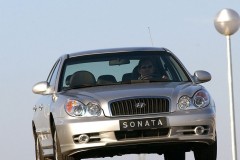 Hyundai Sonata Sedans 2001 - 2005 foto 9