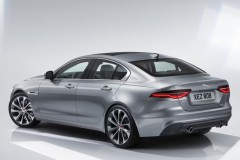 Jaguar XE Sedans 2020 - 2024 foto 2