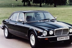 Jaguar XJ Sedans 1982 - 1986 foto 1