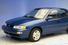 Kia Sephia Sedans 1995 - 1998 foto 1