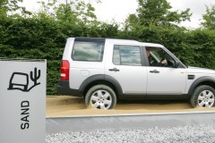 Land Rover Discovery 3 2004 - 2009 foto 3