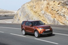 Land Rover Discovery 5 2016 - 2020 foto 11