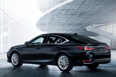 Lexus ES Sedans 2018 - foto 11