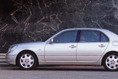 Lexus LS Sedans 2000 - 2003 foto 1