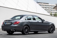 Mercedes C klase Sedans 2018 - 2021 foto 6