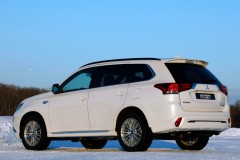 Mitsubishi Outlander 2018 - 2021 foto 4