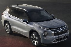 Mitsubishi Outlander 2021 - foto 2