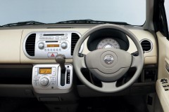 Nissan Moco Minivens 2006 - 2011 foto 2