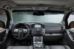 Nissan Pathfinder 3 2010 - 2012 foto 9