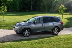 Nissan Pathfinder 4 2012 - 2016 foto 8