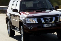 Nissan Patrol 2004 - 2010 foto 6