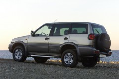 Nissan Terrano 2002 - 2005 foto 3