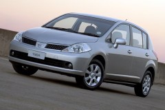 Nissan Tiida Hebeks 2004 - 2007 foto 1
