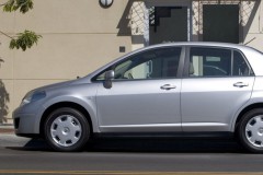 Nissan Tiida Sedans 2007 - 2011 foto 5