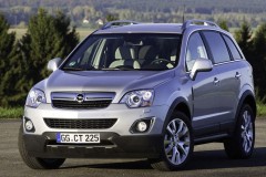 Opel Antara 2010 - 2016 foto 2