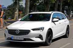 Opel Insignia Univers�ls 2020 - foto 1