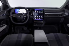 Renault Scenic E-TECH 2023 - foto 8