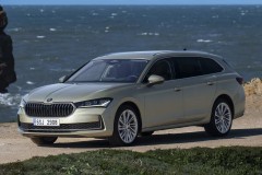 Skoda Superb Univers�ls 2023 - foto 2