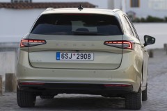 Skoda Superb Univers�ls 2023 - foto 4