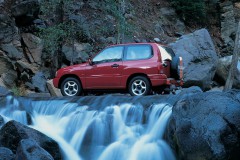 Suzuki Grand Vitara 1999 - 2005 foto 2