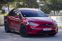 Tesla Model X 2021 - foto 1