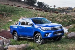 Toyota Hilux 8 2015 - 2017 foto 10