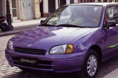 Toyota Starlet 3 durvis He�beks 1996 - 1999 foto 3