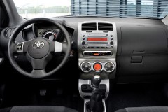Toyota Urban Cruiser 2008 - 2014 foto 7