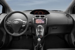 Toyota Yaris 3 durvis He�beks 2009 - 2011 foto 3