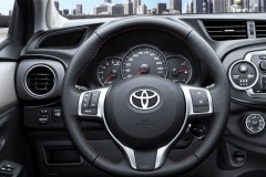 Toyota Yaris 3 durvis He�beks 2011 - 2014 foto 1