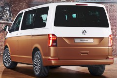 Volkswagen Multivan T6.1 Minivens 2019 - foto 1