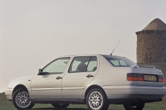 Volkswagen Vento Sedans 1992 - 1998 foto 2