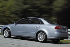 Audi A4 Sedans 2004 - 2007 foto 6