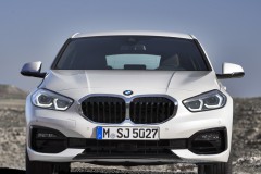 BMW 1 sērija F40 He�beks 2019 - foto 10