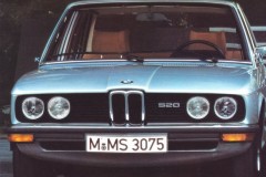 BMW 5 sērija E12 Sedans 1974 - 1981 foto 3