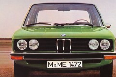 BMW 5 sērija E12 Sedans 1974 - 1981 foto 4