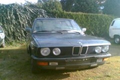 BMW 5 sērija E28 Sedans 1981 - 1988 foto 2
