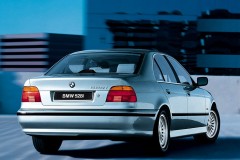 BMW 5 sērija E39 Sedans 1995 - 2000 foto 9